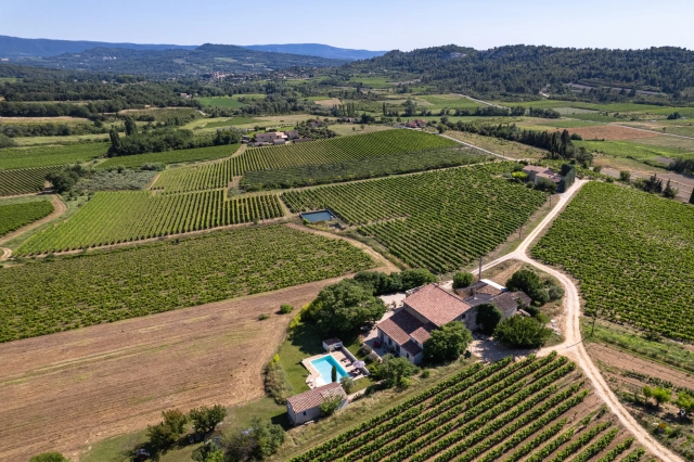 Avignon and North Provence for sale for 800,000&euro; in Vaucluse, Provence-Alpes-Côte-d\'Azur