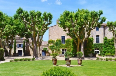 Uzes Area for sale for 1,950,000&euro; in Gard, Languedoc-Roussillon