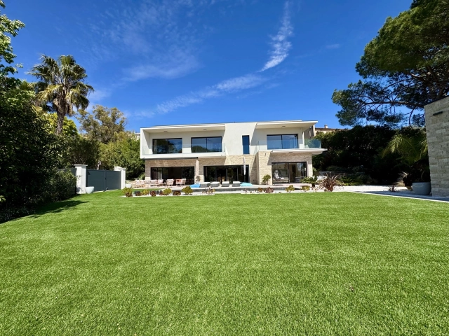 Mougins, Valbonne, Grasse Area for sale for 2,520,000&euro; in Alpes-Maritimes, Provence-Alpes-Côte-d'Azur