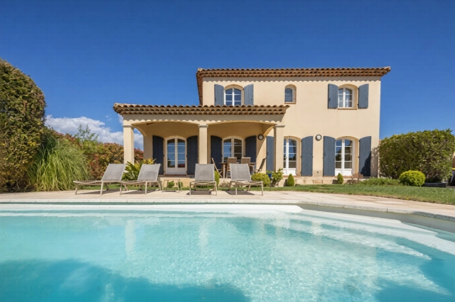 Provence Coast (Cassis to Cavalaire) for sale for 1,090,000&euro; in Var, Provence-Alpes-Côte-d\'Azur