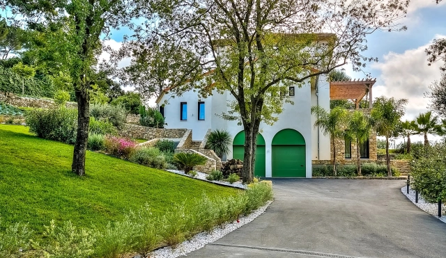 Mougins, Valbonne, Grasse Area for sale for 2,200,000&euro; in Alpes-Maritimes, Provence-Alpes-Côte-d'Azur
