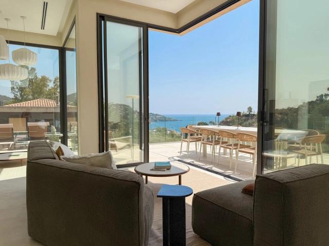 5 Bedroom(s) - 5 Bathroom(s) - 960m² land for sale in Alpes-Maritimes, Provence-Alpes-Côte-d'Azur, France - FrenchPropertyPortal.com Cannes Area for sale for 2,990,000€ in Alpes-Maritimes, Provence-Alpes-Côte-d'Azur