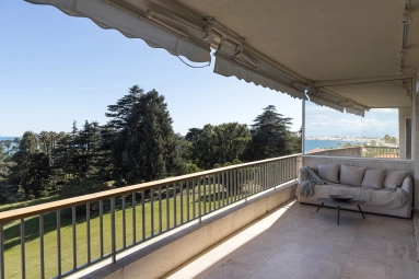 Cannes Area for sale for 1,490,000&euro; in Alpes-Maritimes, Provence-Alpes-Côte-d'Azur