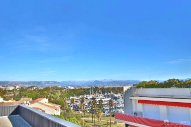 Antibes Area for sale for 995,000&euro; in Alpes-Maritimes, Provence-Alpes-Côte-d'Azur