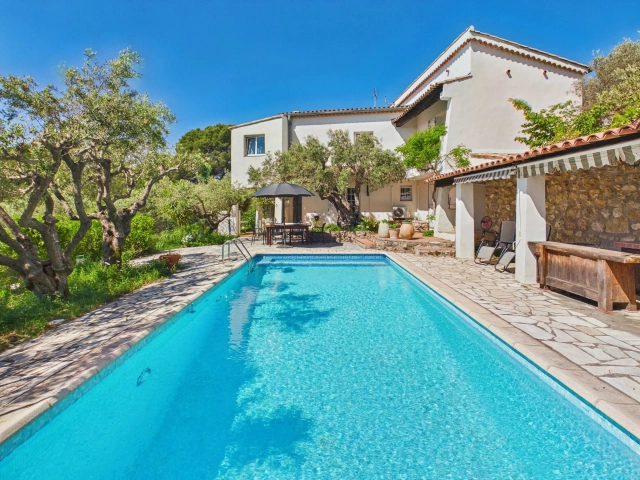 Var Countryside (Fayence, Lorgues, Cotignac) for sale for 995,000&euro; in Var, Provence-Alpes-Côte-d\'Azur