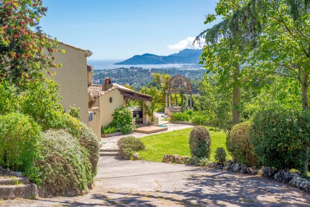 Mougins, Valbonne, Grasse Area for sale for 3,250,000&euro; in Alpes-Maritimes, Provence-Alpes-Côte-d'Azur