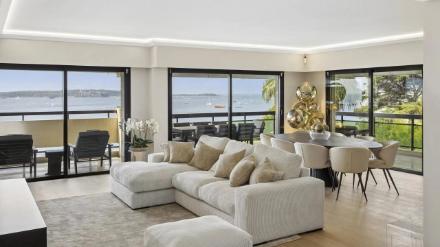 3 Bedroom(s) - 3 Bathroom(s) - 0 m² land for sale in Alpes-Maritimes, Provence-Alpes-Côte-d'Azur, France - FrenchPropertyPortal.com Cannes Area for sale for 1,855,000€ in Alpes-Maritimes, Provence-Alpes-Côte-d'Azur