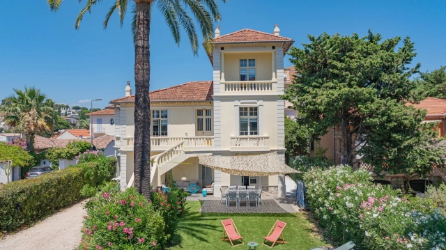 4 Bedroom(s) - 4 Bathroom(s) - 545m² land for sale in Alpes-Maritimes, Provence-Alpes-Côte-d'Azur, France - FrenchPropertyPortal.com Cannes Area for sale for 2,590,000€ in Alpes-Maritimes, Provence-Alpes-Côte-d'Azur