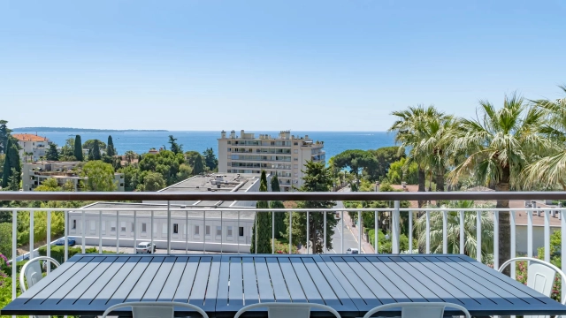 Cannes Area for sale for 1,150,000&euro; in Alpes-Maritimes, Provence-Alpes-Côte-d'Azur