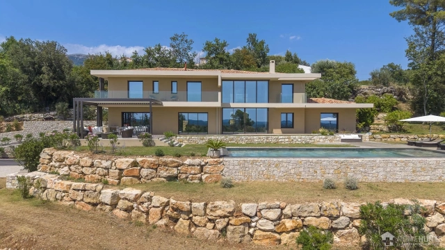 Mougins, Valbonne, Grasse Area for sale for 4,980,000&euro; in Alpes-Maritimes, Provence-Alpes-Côte-d'Azur