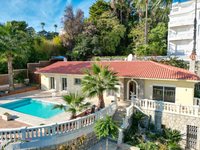 Antibes Area for sale for 1,300,000&euro; in Alpes-Maritimes, Provence-Alpes-Côte-d'Azur