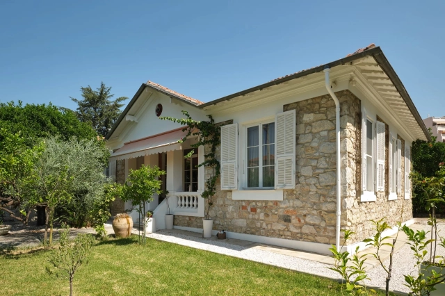 Menton, Cap Martin Area for sale for 1,950,000&euro; in Alpes-Maritimes, Provence-Alpes-Côte-d'Azur