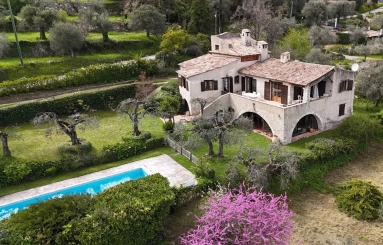 5 Bedroom(s) - 3 Bathroom(s) - 2,708m² land for sale in Alpes-Maritimes, Provence-Alpes-Côte-d'Azur, France - FrenchPropertyPortal.com Nice area for sale for 895,000€ in Alpes-Maritimes, Provence-Alpes-Côte-d'Azur