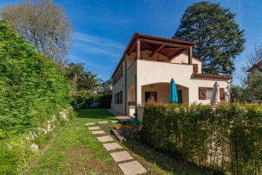 Antibes Area for sale for 2,150,000&euro; in Alpes-Maritimes, Provence-Alpes-Côte-d'Azur