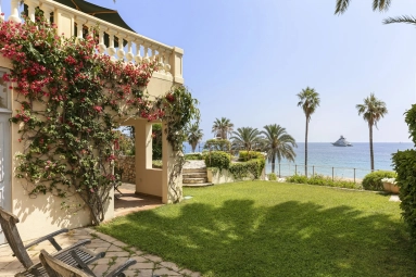 7 Bedroom(s) - 5 Bathroom(s) - 150m² land for sale in Alpes-Maritimes, Provence-Alpes-Côte-d'Azur, France - FrenchPropertyPortal.com Cannes Area for sale for 7,450,000€ in Alpes-Maritimes, Provence-Alpes-Côte-d'Azur