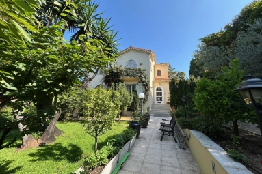 4 Bedroom(s) - 3 Bathroom(s) - 1,231m² land for sale in Alpes-Maritimes, Provence-Alpes-Côte-d'Azur, France - FrenchPropertyPortal.com Antibes Area for sale for 3,300,000€ in Alpes-Maritimes, Provence-Alpes-Côte-d'Azur