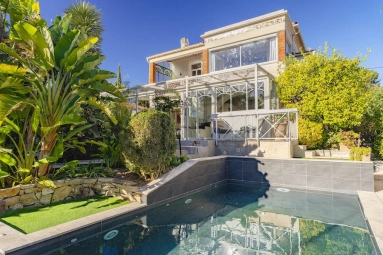 Provence Coast (Cassis to Cavalaire) for sale for 1,790,000&euro; in Var, Provence-Alpes-Côte-d\'Azur