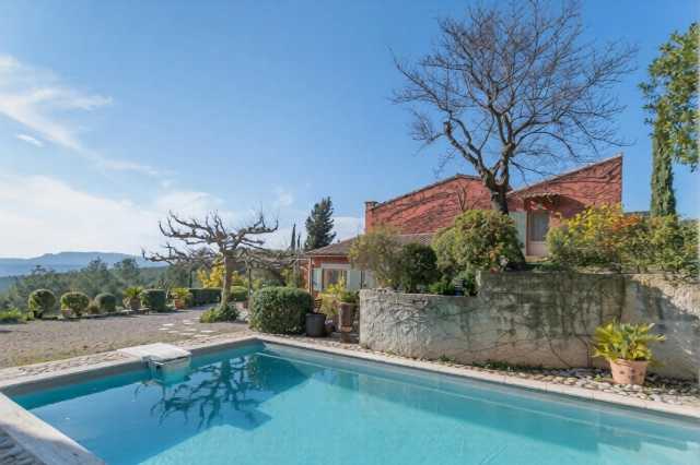 Provence Coast (Cassis to Cavalaire) for sale for 1,580,000&euro; in Calvados, Normandy