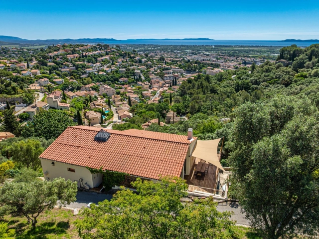 Provence Coast (Cassis to Cavalaire) for sale for 1,095,000&euro; in Var, Provence-Alpes-Côte-d\'Azur