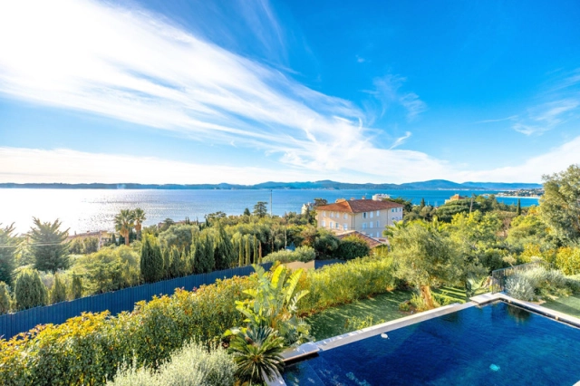 St Raphaël, Ste Maxime Area for sale for 5,900,000&euro; in Var, Provence-Alpes-Côte-d\'Azur