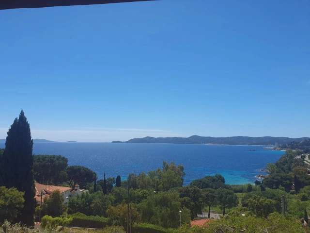 Provence Coast (Cassis to Cavalaire) for sale for 1,850,000&euro; in Var, Provence-Alpes-Côte-d\'Azur