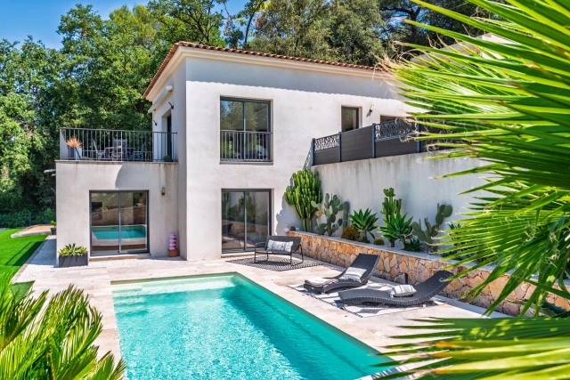 Mougins, Valbonne, Grasse Area for sale for 1,490,000&euro; in Alpes-Maritimes, Provence-Alpes-Côte-d'Azur