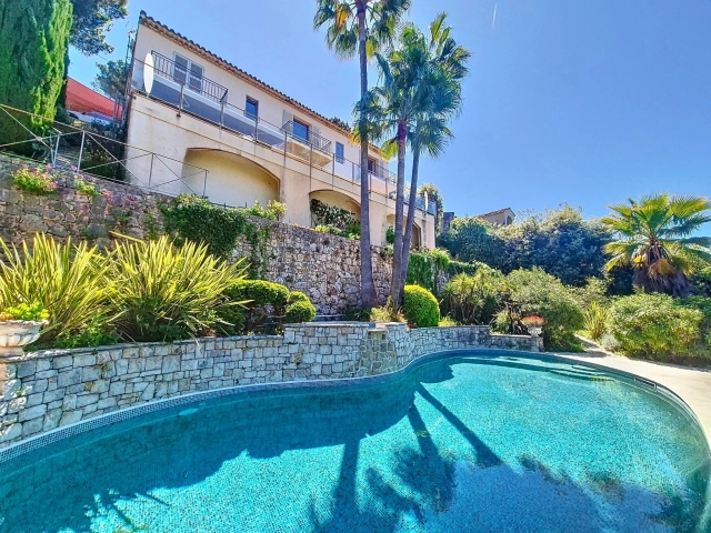 5 Bedroom(s) - 4 Bathroom(s) - 2,480m² land for sale in Alpes-Maritimes, Provence-Alpes-Côte-d'Azur, France - FrenchPropertyPortal.com Nice Area for sale for 2,650,000€ in Alpes-Maritimes, Provence-Alpes-Côte-d'Azur
