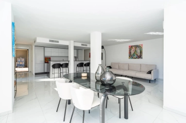 2 Bedroom(s) - 2 Bathroom(s) - 0 m² land for sale in Alpes-Maritimes, Provence-Alpes-Côte-d'Azur, France - FrenchPropertyPortal.com Menton, Cap Martin Area for sale for 1,249,000€ in Alpes-Maritimes, Provence-Alpes-Côte-d'Azur
