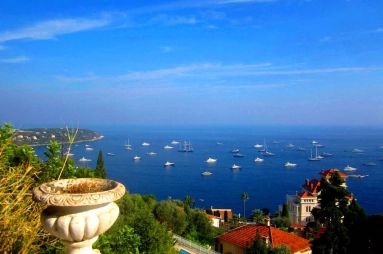 4 Bedroom(s) - 4 Bathroom(s) - 400m² land for sale in Alpes-Maritimes, Provence-Alpes-Côte-d'Azur, France - FrenchPropertyPortal.com Menton, Cap Martin Area for sale for 4,900,000€ in Alpes-Maritimes, Provence-Alpes-Côte-d'Azur