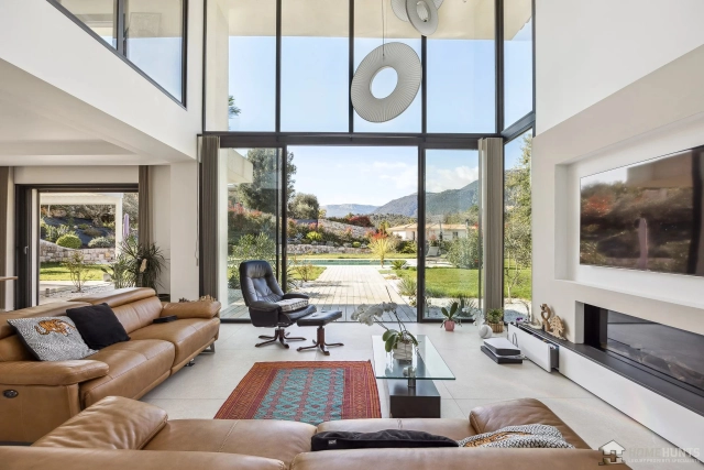 Mougins, Valbonne, Grasse Area for sale for 2,990,000&euro; in Alpes-Maritimes, Provence-Alpes-Côte-d'Azur
