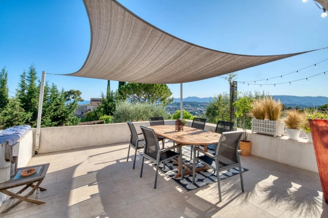 Cannes Area for sale for 1,100,000&euro; in Alpes-Maritimes, Provence-Alpes-Côte-d'Azur