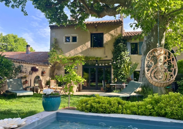 Alpilles (Saint Remy, Maussane, Arles) for sale for 1,100,000&euro; in Bouches-du-Rhône, Provence-Alpes-Côte-d'Azur