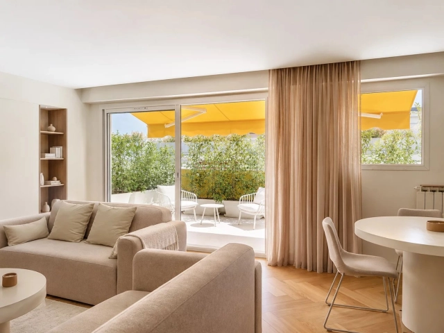 Antibes Area for sale for 995,000&euro; in Alpes-Maritimes, Provence-Alpes-Côte-d'Azur