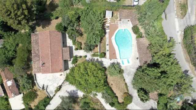 Vence, St. Paul Area for sale for 990,000&euro; in Alpes-Maritimes, Provence-Alpes-Côte-d'Azur