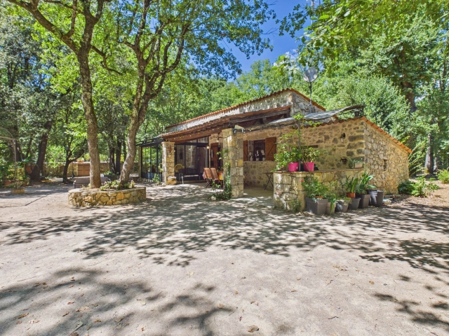 Var Countryside (Fayence, Lorgues, Cotignac) for sale for 980,000&euro; in Var, Provence-Alpes-Côte-d\'Azur