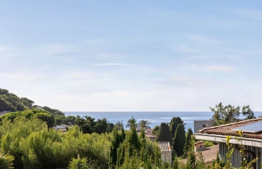 4 Bedroom(s) - 2 Bathroom(s) - 665m² land for sale in Var, Provence-Alpes-Côte-d\'Azur, France - FrenchPropertyPortal.com Provence Coast (Cassis to Cavalaire) for sale for 1,445,000€ in Var, Provence-Alpes-Côte-d\'Azur