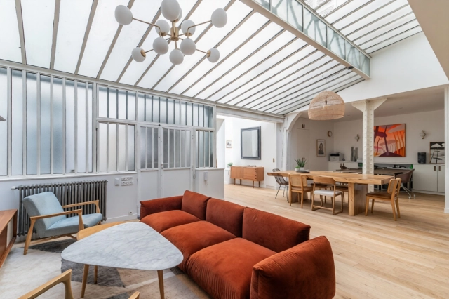 3 Bedroom(s) - 2 Bathroom(s) - 0 m² land for sale in Paris, Ile-de-France, France - FrenchPropertyPortal.com Paris right bank (1st, 2nd, 3rd, 4th) for sale for 2,700,000€ in Paris, Ile-de-France