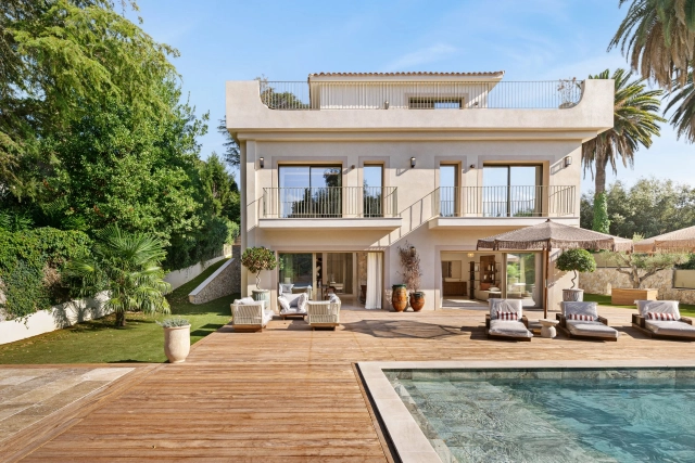 5 Bedroom(s) - 5 Bathroom(s) - 1,500m² land for sale in Alpes-Maritimes, Provence-Alpes-Côte-d'Azur, France - FrenchPropertyPortal.com Cannes Area for sale for 5,775,000€ in Alpes-Maritimes, Provence-Alpes-Côte-d'Azur