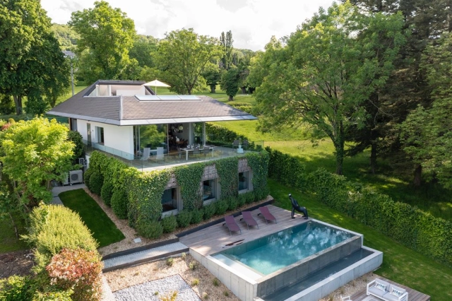 EVIAN / LAKE GENEVA for sale for 2,280,000&euro; in Haute-Savoie, Rhône-Alpes
