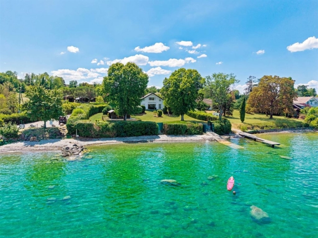 EVIAN / LAKE GENEVA for sale for 2,460,000&euro; in Haute-Savoie, Rhône-Alpes