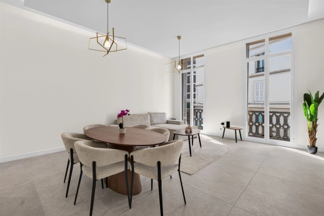 2 Bedroom(s) - 2 Bathroom(s) - 0 m² land for sale in Alpes-Maritimes, Provence-Alpes-Côte-d'Azur, France - FrenchPropertyPortal.com Cannes Area for sale for 1,650,000€ in Alpes-Maritimes, Provence-Alpes-Côte-d'Azur
