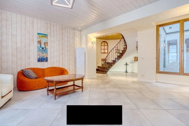 ANNECY / AIX LES BAINS for sale for 1,055,000&euro; in Haute-Savoie, Rhône-Alpes