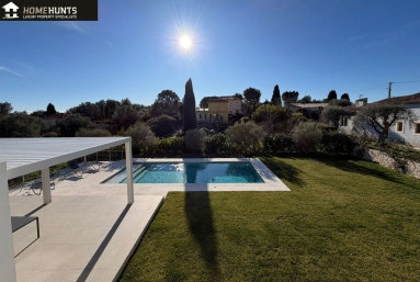 3 Bedroom(s) - 3 Bathroom(s) - 1,517m² land for sale in Alpes-Maritimes, Provence-Alpes-Côte-d'Azur, France - FrenchPropertyPortal.com Villefranche, Cap Ferrat Area for sale for 2,099,000€ in Alpes-Maritimes, Provence-Alpes-Côte-d'Azur
