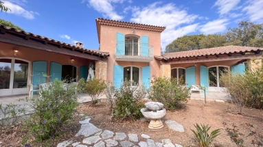 St Raphaël, Ste Maxime Area for sale for 900,000&euro; in Var, Provence-Alpes-Côte-d\'Azur