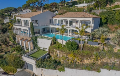 St Raphaël, Ste Maxime Area for sale for 4,700,000&euro; in Var, Provence-Alpes-Côte-d\'Azur
