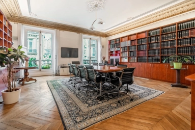 Monceau - Montmartre (9th,17th, 18th) for sale for 4,470,000&euro; in Paris, Ile-de-France