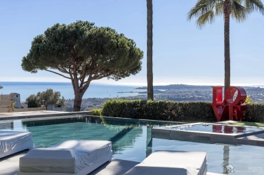Antibes Area for sale for 4,800,000&euro; in Alpes-Maritimes, Provence-Alpes-Côte-d'Azur