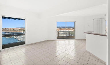 St Raphaël, Ste Maxime Area for sale for 1,150,000&euro; in Var, Provence-Alpes-Côte-d\'Azur