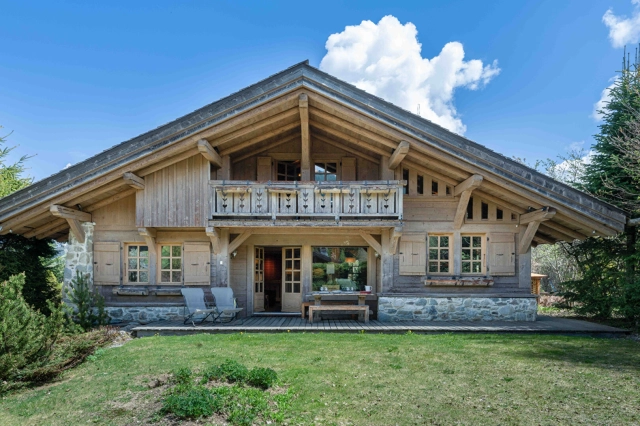 4 Bedroom(s) - 3 Bathroom(s) - 0 m² land for sale in Haute-Savoie, Rhône-Alpes, France - FrenchPropertyPortal.com Megeve for sale for 3,800,000€ in Haute-Savoie, Rhône-Alpes