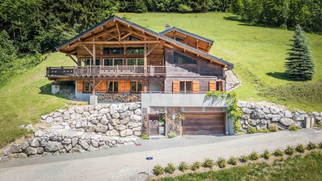 5 Bedroom(s) - 3 Bathroom(s) - 0 m² land for sale in Haute-Savoie, Rhône-Alpes, France - FrenchPropertyPortal.com PORTES DU SOLEIL for sale for 1,890,000€ in Haute-Savoie, Rhône-Alpes